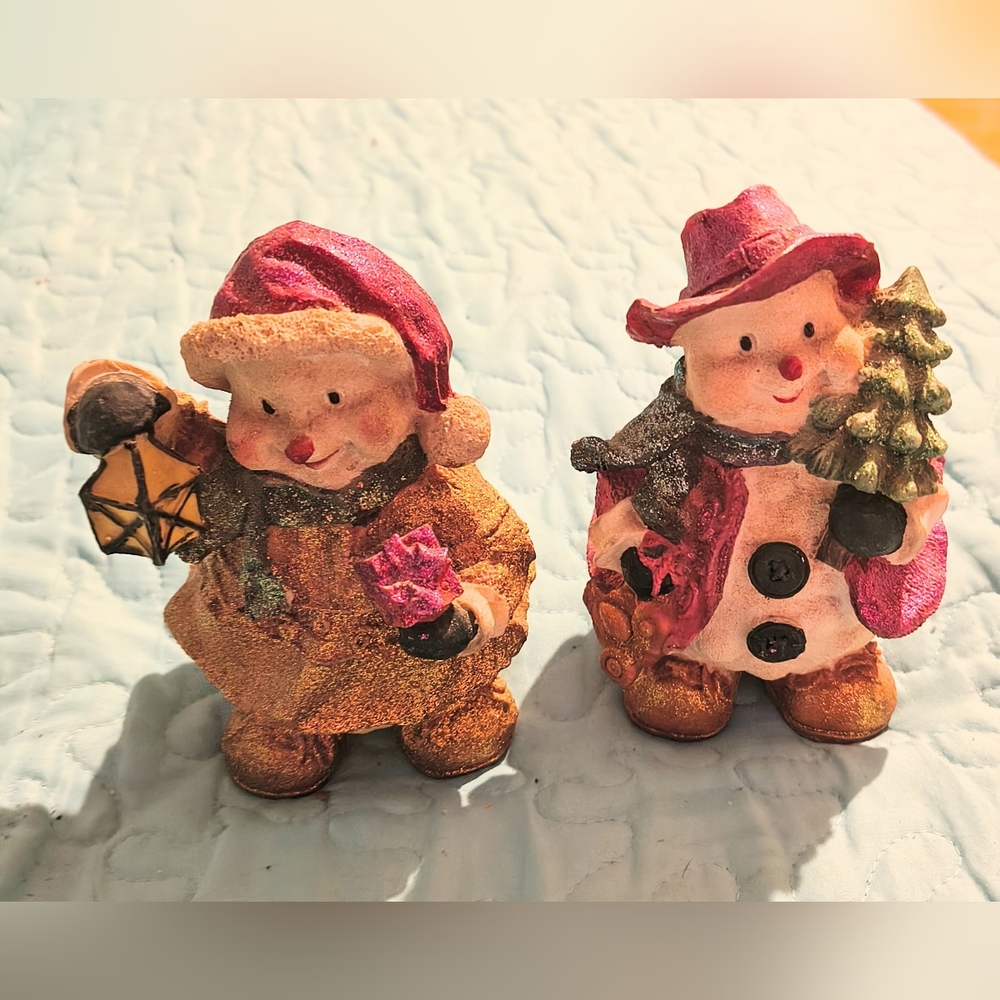 Charming Holiday Snowman Figurine Duo - Multicolor
